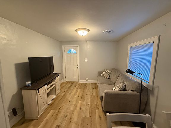 2nd image of 3997 S Whetsel Ave #3