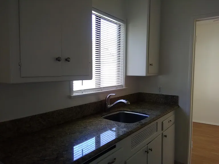 5345 E Carson St — Photo 6