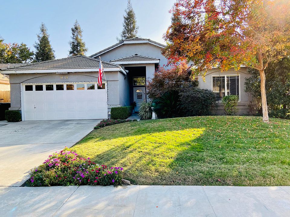 1st image of 1601 E La Vida Ct