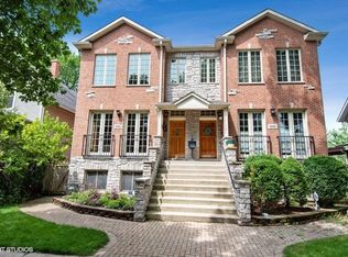 1560 Florence Ave, Evanston, IL 60201