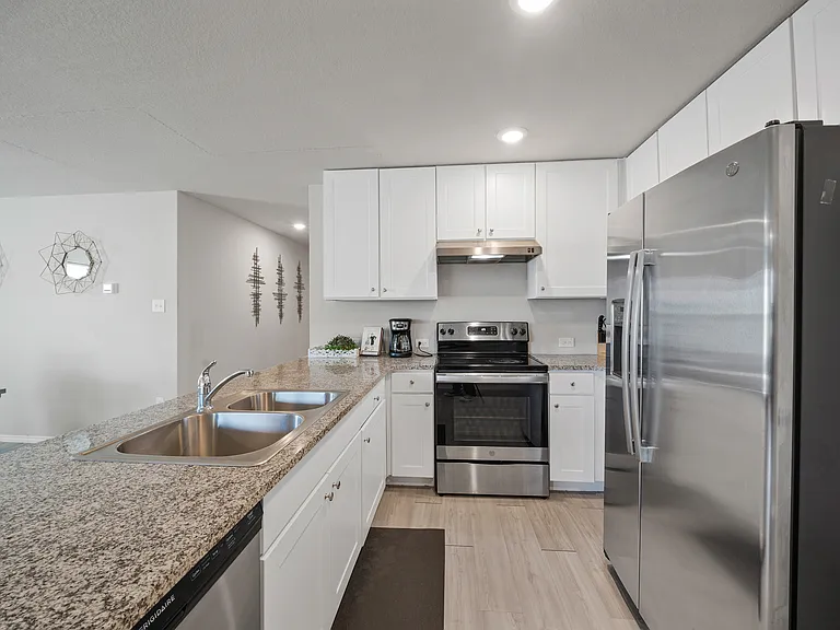 7026 Randado Ct — Photo 14