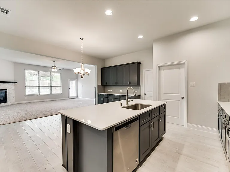 5908 Horsetail Dr — Photo 10