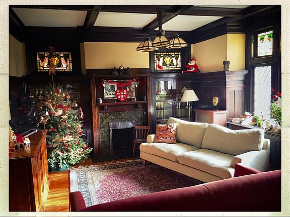Dining room/living room