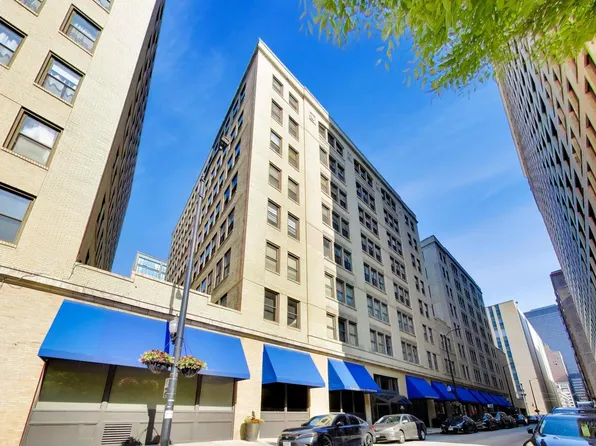 640 S Federal St APT 610, Chicago, IL 60605