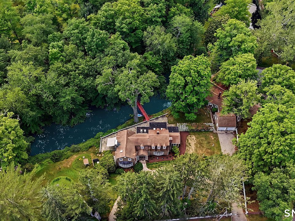 1st image of 44 Redding Road