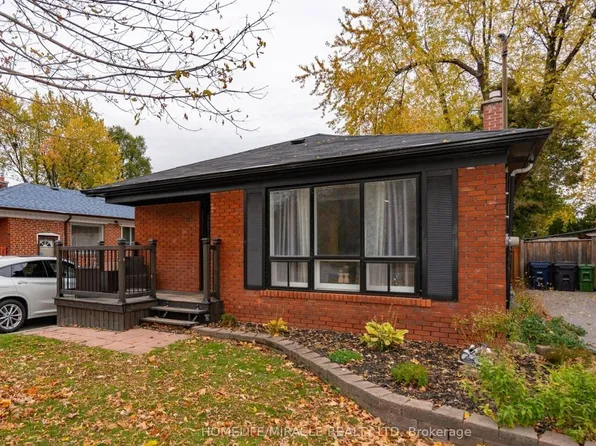 511 Kennedy Rd, Toronto, ON M1K 2B1