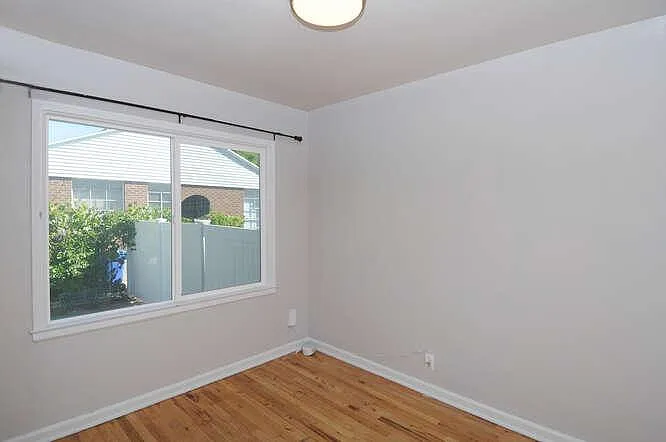 4 bed, 1500 sqft, $2,300 — Photo 3