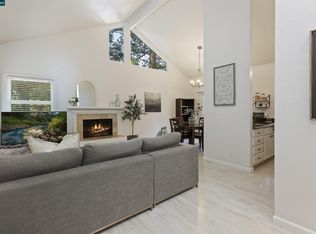 8121 Camelback Pl, Pleasant Hill, CA 94523