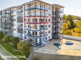 183 Upper Monarch Cove Dr #4A, Lake Ozark, MO 65049