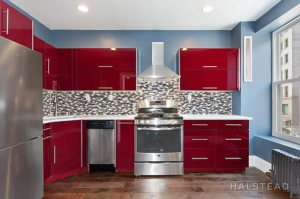 Rented by Halstead Real Estate | media 15