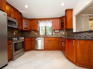 (Undisclosed Address), Hicksville, NY 11801