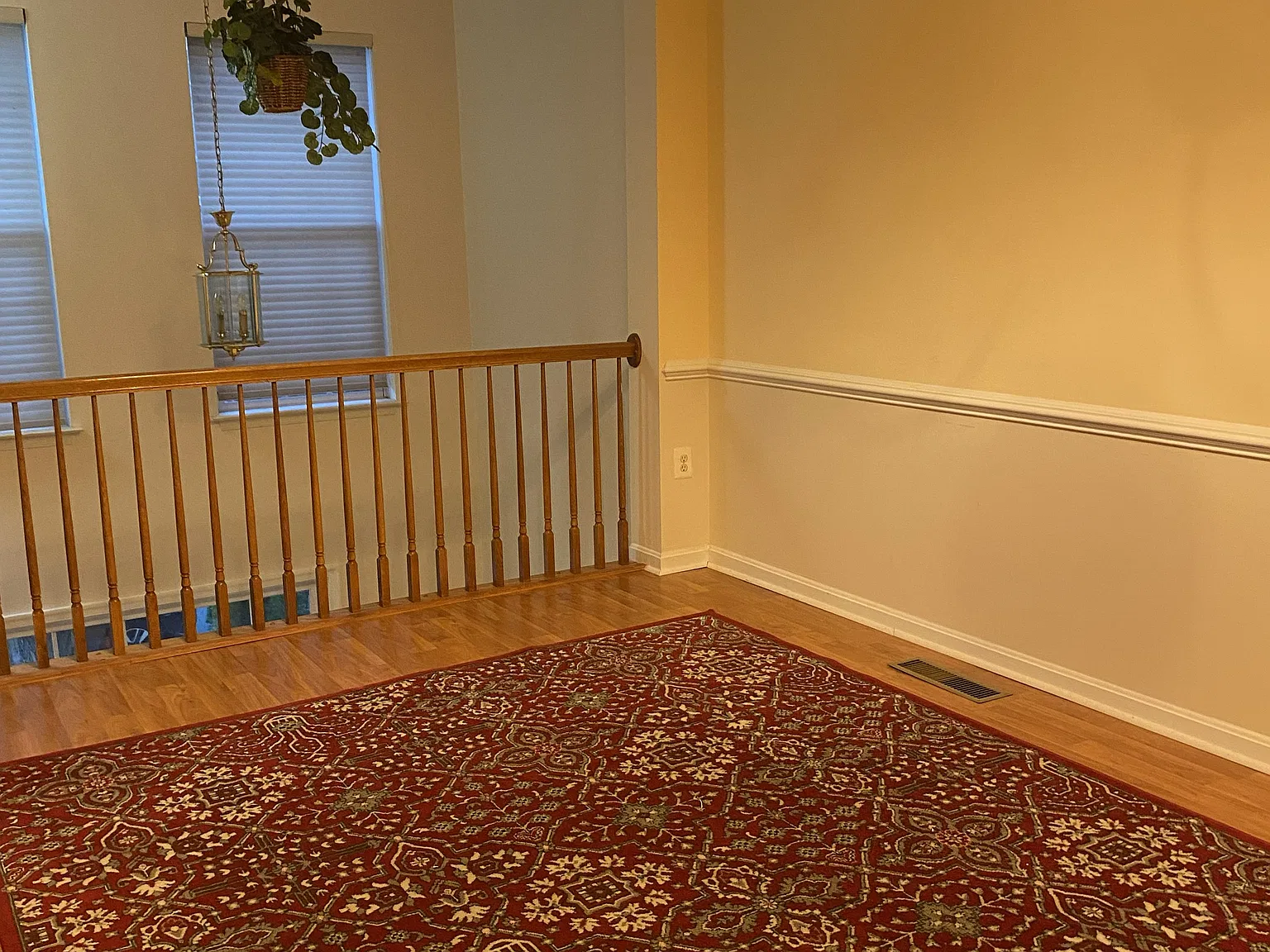3 bed, 2.5 bath, 2280 sqft, $2,950 — Photo 2