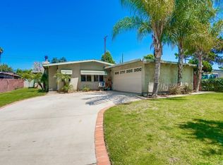 831 E 1st St, Azusa, CA 91702