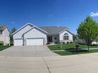 519 Westridge Dr SW, Cedar Rapids, IA 52404