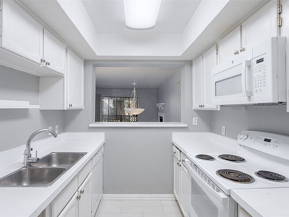 3rd image of 4503 N Oconnor Rd #1113