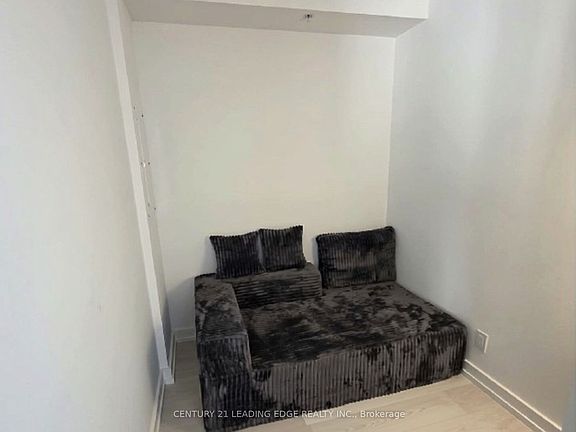 5th image of 75 James St S #1303