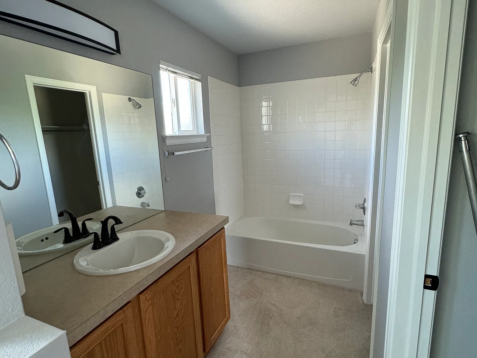 Halfmoon Cir, Loveland — Photo 3