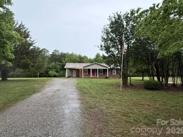 5221 Roy Ballard St, Denver, NC 28037