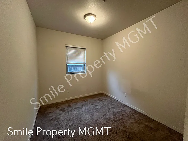 6940 SE Long St — Photo 7