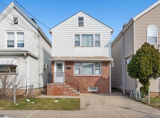 89 Anderson Ave, Wallington, NJ 07057
