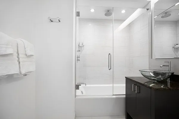 Rented by CitiSuites International Realty | media 4