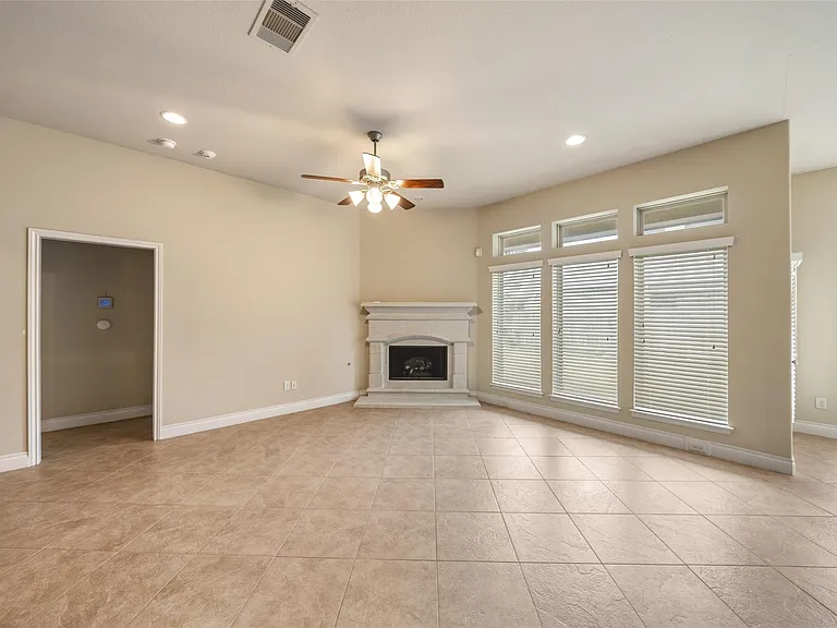 29022 Crested Butte Dr — Photo 10