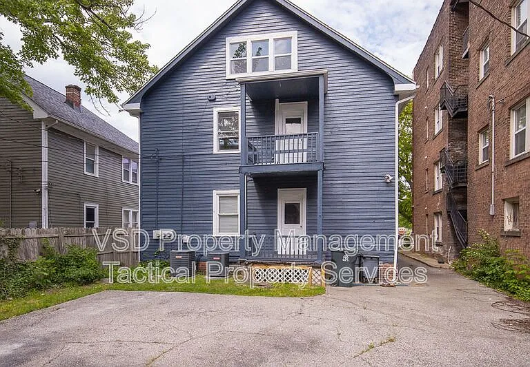 14172 Superior Rd #2 — Photo 3