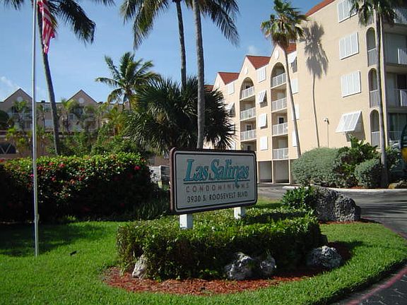 5th image of 3930 S Roosevelt Blvd APT 114W
