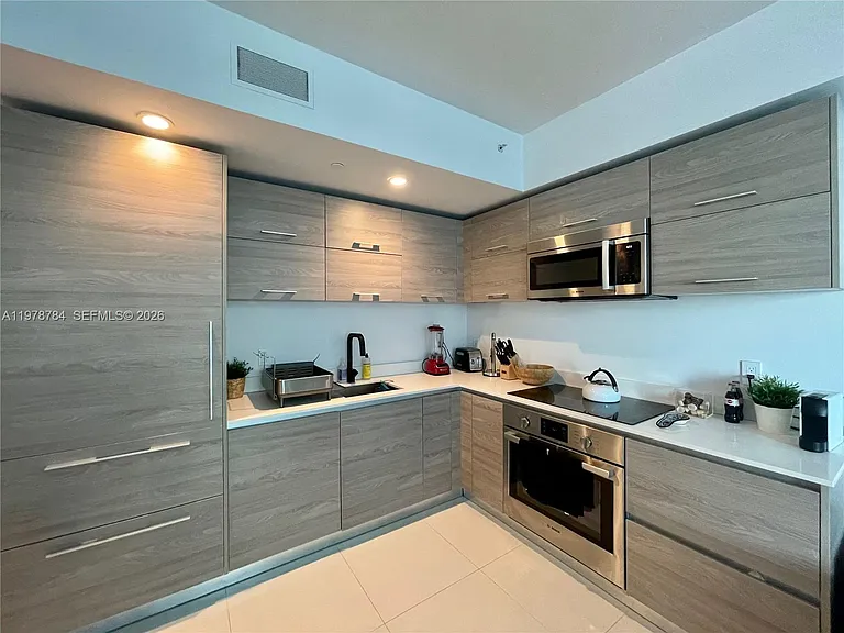 1300 S Miami Ave #2408 — Photo 6