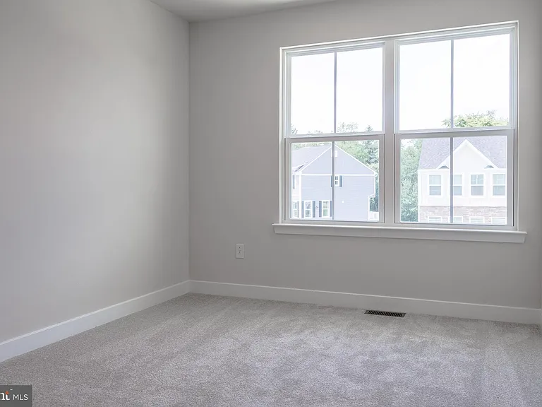 6 Foxwood Dr — Photo 20