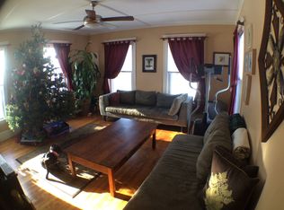 5 Dwinnell St, Groveland, MA 01834