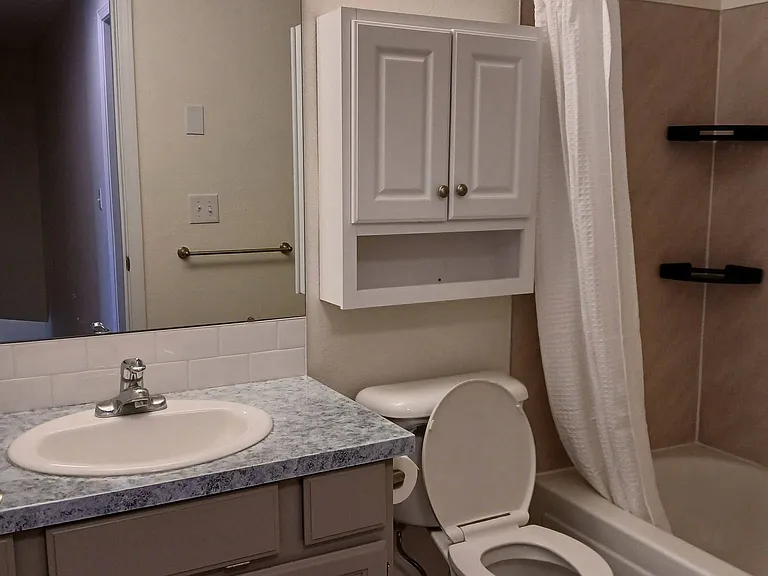 2807 Laurel Way — Photo 5