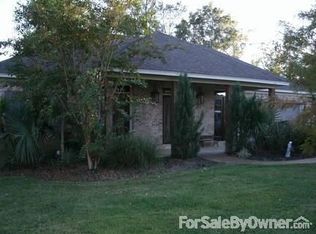 223 Chestnut Dr, Brandon, MS 39047