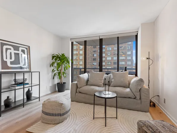 157 East 32nd Street image 1 of 15