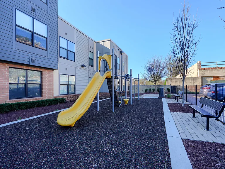 Walbrook Mill Apartments — Photo 11