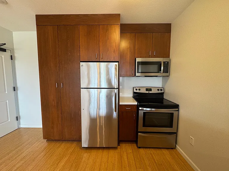Addison Arts Apartments — Photo 190