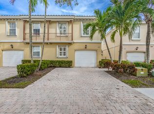 444 Capistrano Dr, Palm Beach Gardens, FL 33410