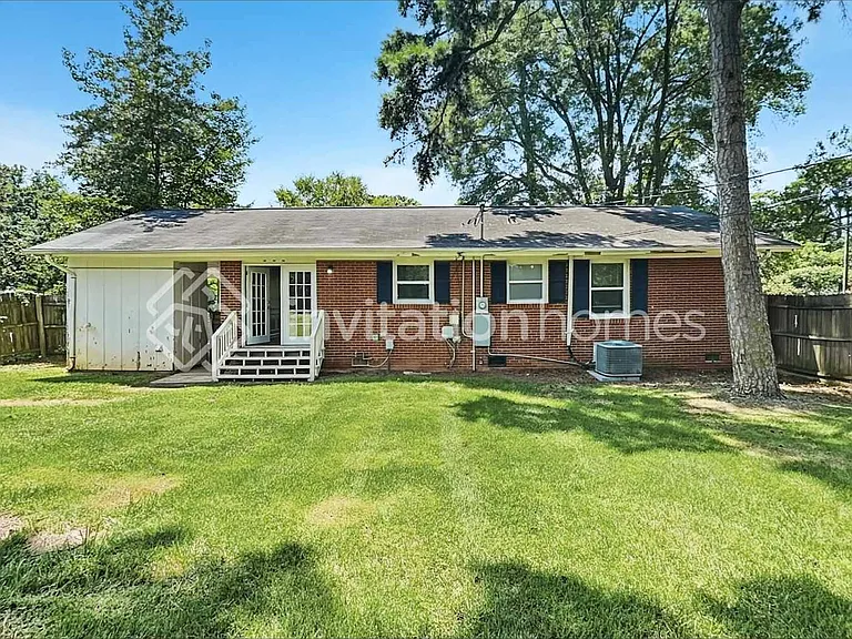 4001 Abbeydale Dr — Photo 1