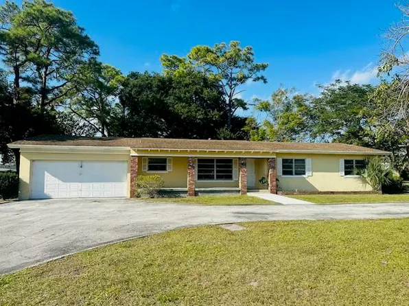 5309 Toronto Road, Haverhill, FL 33415