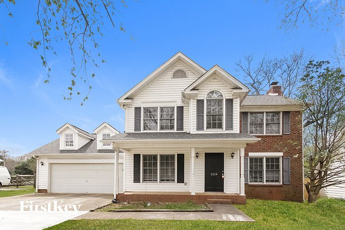 1st image of 1319 Hathshire Dr