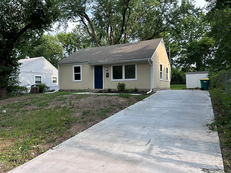 5213 Locust Ave — Photo 15
