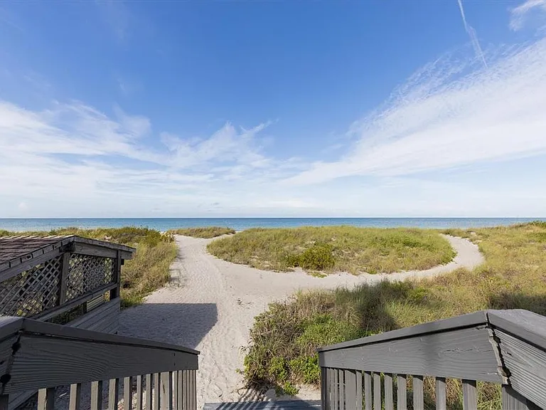 4325 Gulf Of Mexico Dr #208 — Photo 37