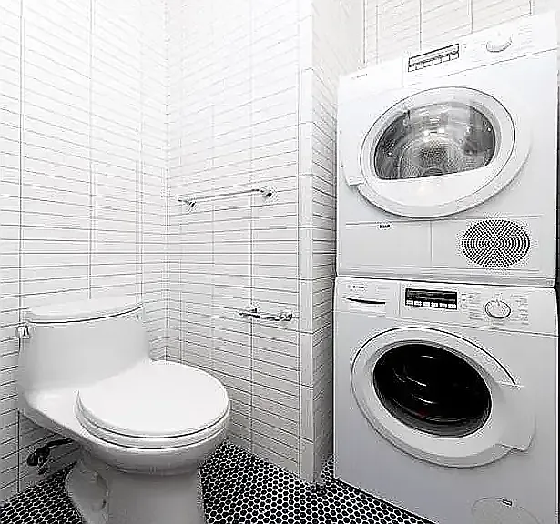 222 E 12th St #4B — Photo 6