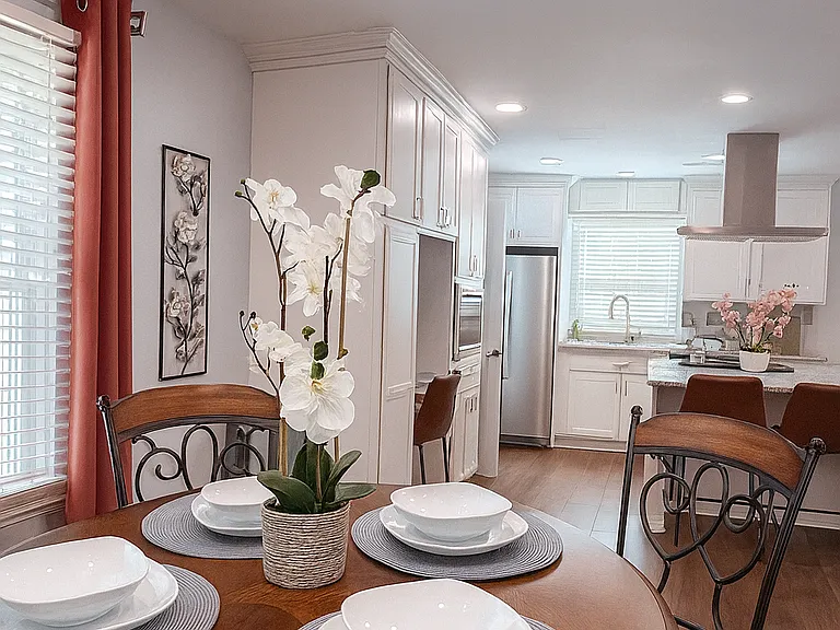 445 Short Hills Dr — Photo 40