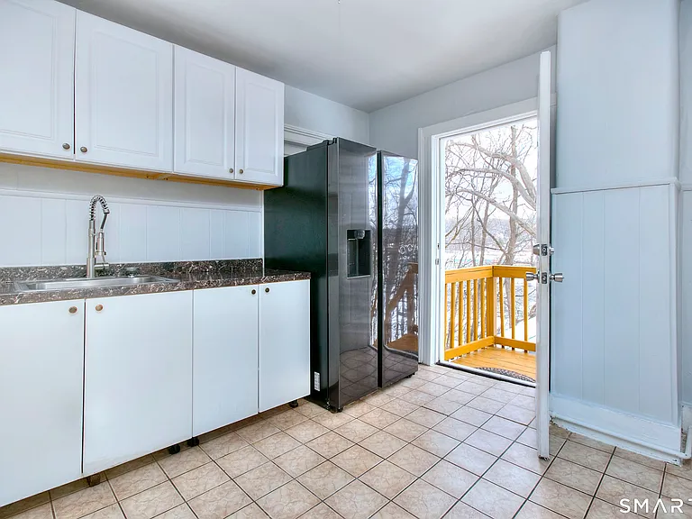 56 Franklin St — Photo 26