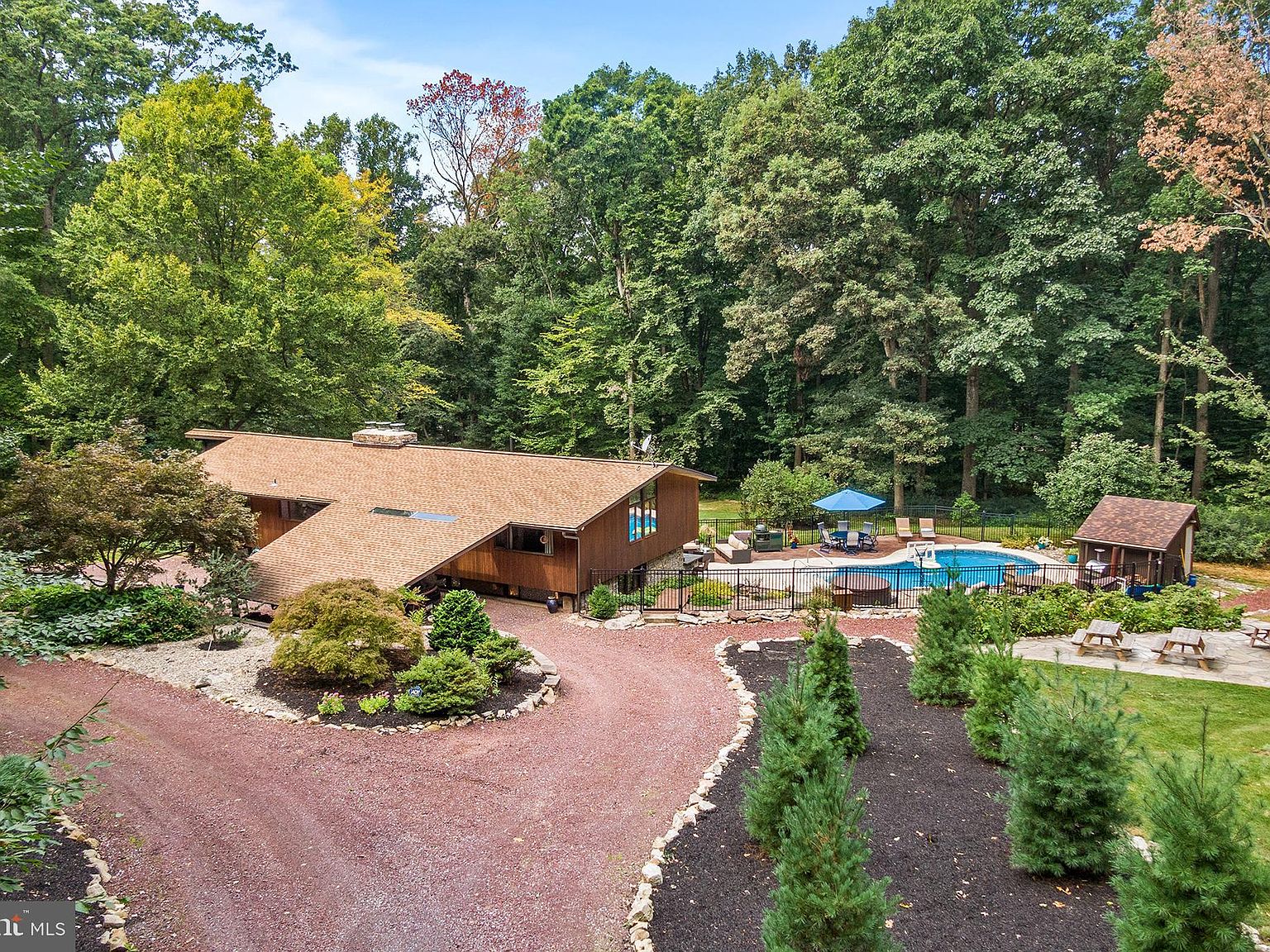 1220 Rd, PA 19543 Zillow