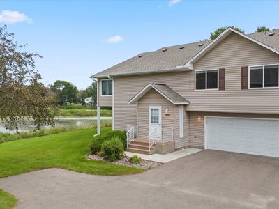 3720 Gershwin Ln N, Oakdale, MN, 55128