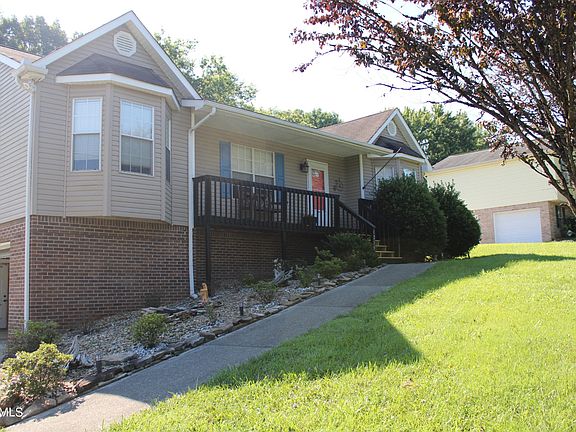 3rd image of 1214 Provost Dr