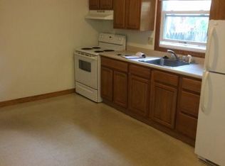 322 Main St, Easthampton, MA 01027