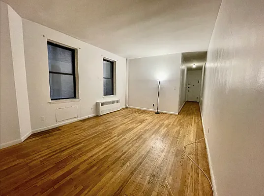 Rented by Compass | media 2